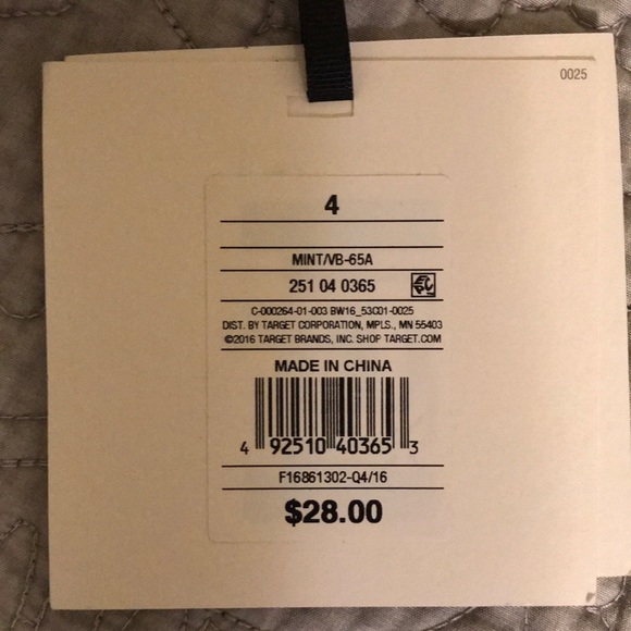 Victoria Beckham for Target shorts - Picture 5 of 6